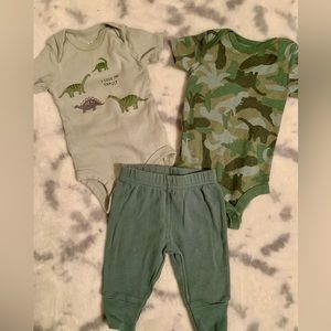 Carters NWOT Outfit Bundle